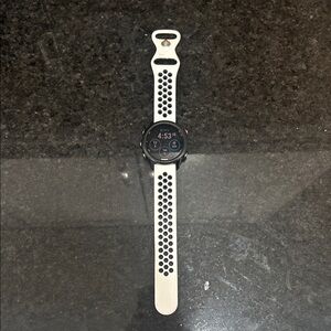 Garmin Forerunner 245